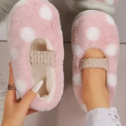 Polka Dots Stitch Detail Warm Fuzzy Bedroom Slippers